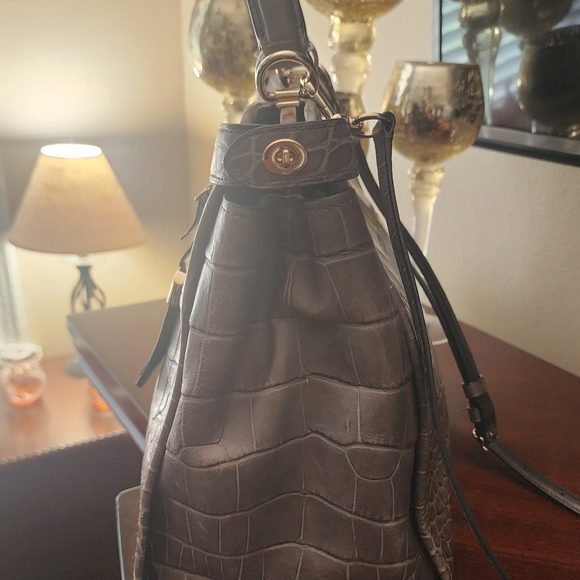 Coach Purse - Picture 4 of 5